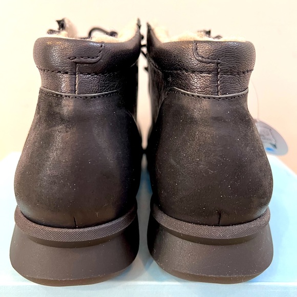 Shock Absorber Women’s Ankle Boot /Shoe (NWT) - Picture 3 of 13